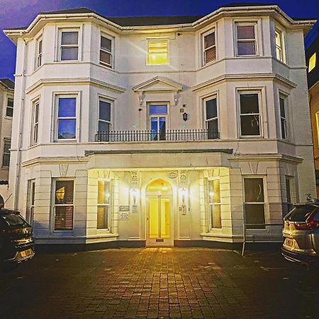 Luxury 2 Beds Apartment By The Sea Bournemouth Kültér fotó